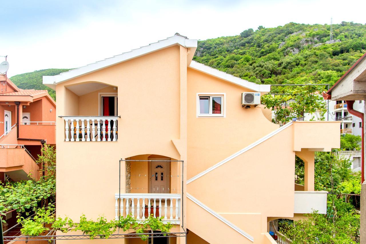 Apartments & Studios Tomanovic 布德瓦 外观 照片